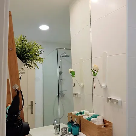 ゲストハウス Bells *